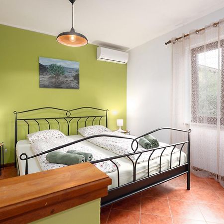 Studio Apartment فيرسار المظهر الخارجي الصورة